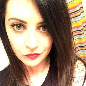 Meet your Posher, Janel